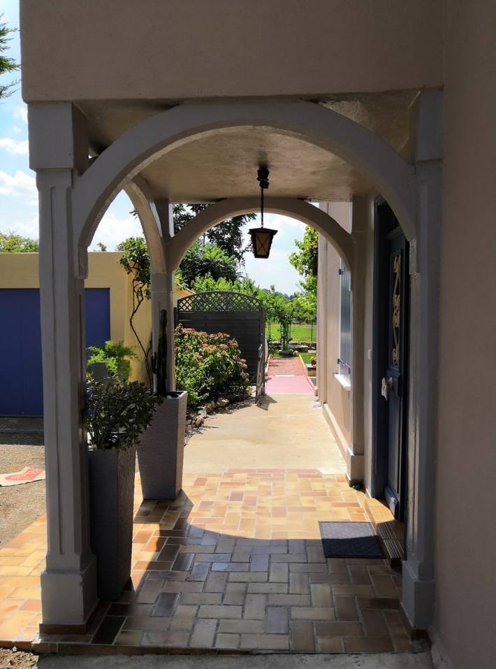 Gîte pour 4 personnes, avec jardin à Ruoms - 2