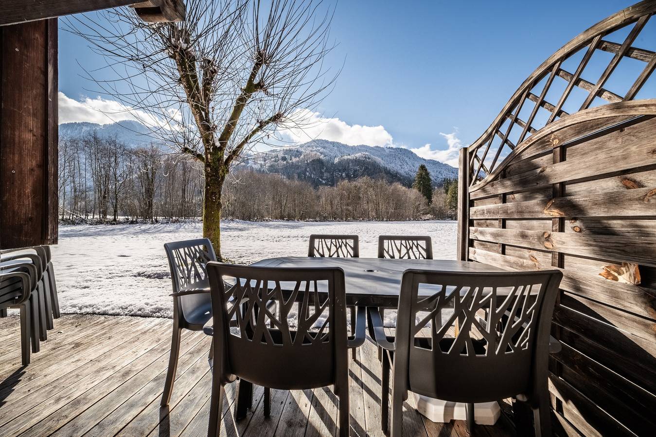 Chalet 'Triplex with Pool - Sauna' with Mountain View, Private Pool and Private Terrace in Samoëns, Bonneville region