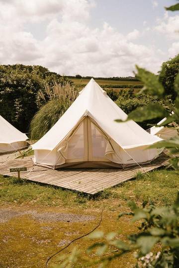 Tente pour 2 personnes, avec jardin et terrasse, animaux acceptés dans le Finistère