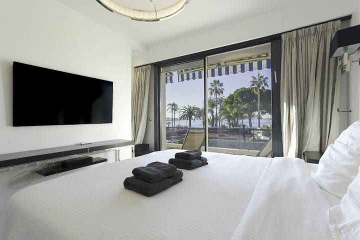 Entire apartment, Palais Des Iles - La Croisette in Cannes, Mediterranean Coast (France)