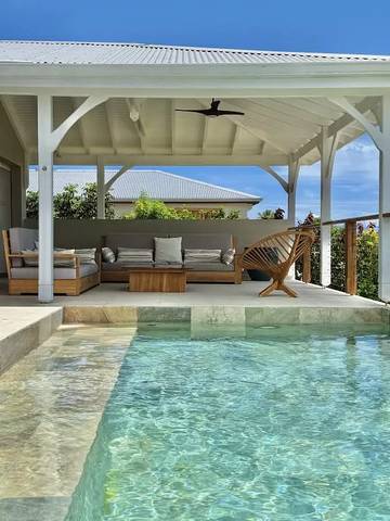 Villa pour 10 personnes, avec vue ainsi que jardin et piscine dans Marie-Galante