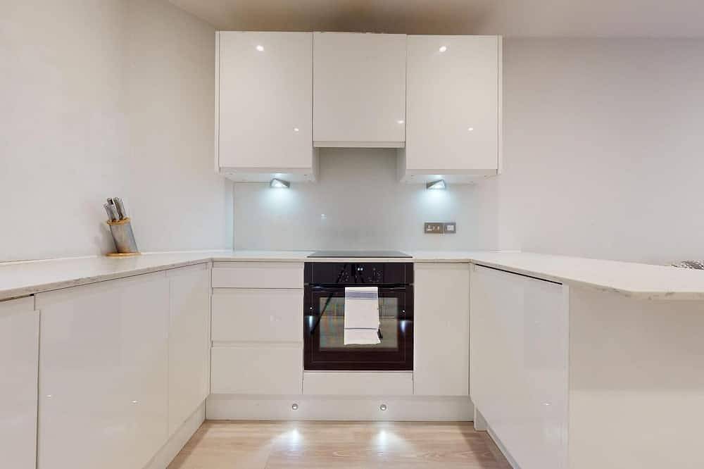The London Lodge - 1 bed duplex apt in London, South East England