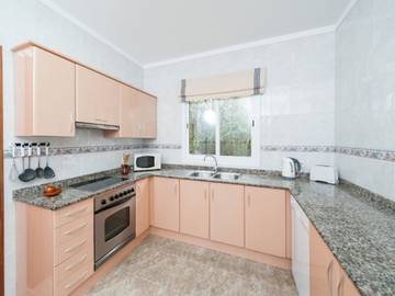 Villa in Crestatx, Sa Pobla für 8 