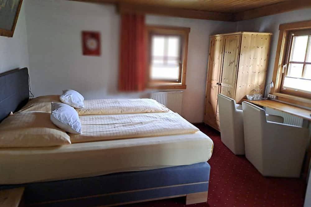 Seilhof - Doppelbettzimmer mit Dusche, Wc in Haus, Schladming-Dachstein