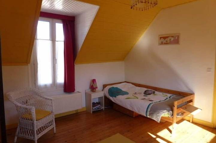Location de vacances pour 5 personnes, avec jardin et terrasse, animaux acceptés dans Port de plaisance de Douarnenez-Tréboul - 3