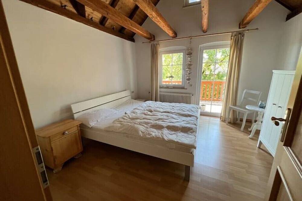 Niedliche Villa Kunterbunt 2 Etagen - Ganzes Ferienhaus. Mtb Welcome! in Aalen, Ostalbkreis