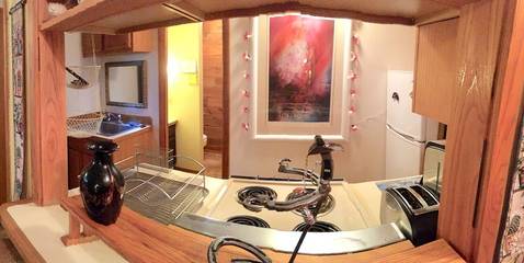 Vacation Apartment for 3 Guests in Custer Gallatin National Forest, Montana, Picture 2