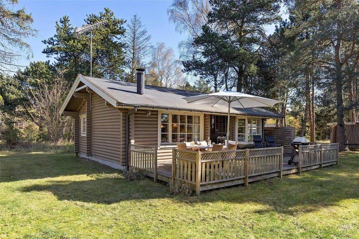 Ferieudlejning for 4 personer, med terrasse i Rørvig