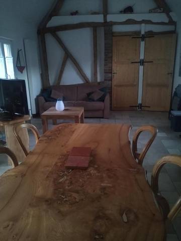 Gîte pour 2 personnes, avec jardin et vue à Mons-Boubert