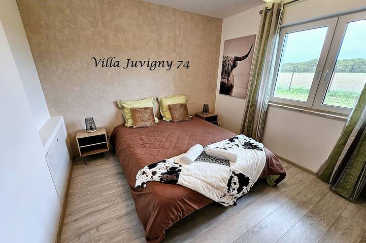 Villa 5★ 15 pers - Piscine, Sauna, Billard, Pétanque in Juvigny, Région de Saint-Julien-en-Genevois