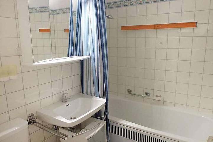 Ferienwohnung für 4 Personen, mit Pool und Sauna sowie Balkon in Schonach - 3