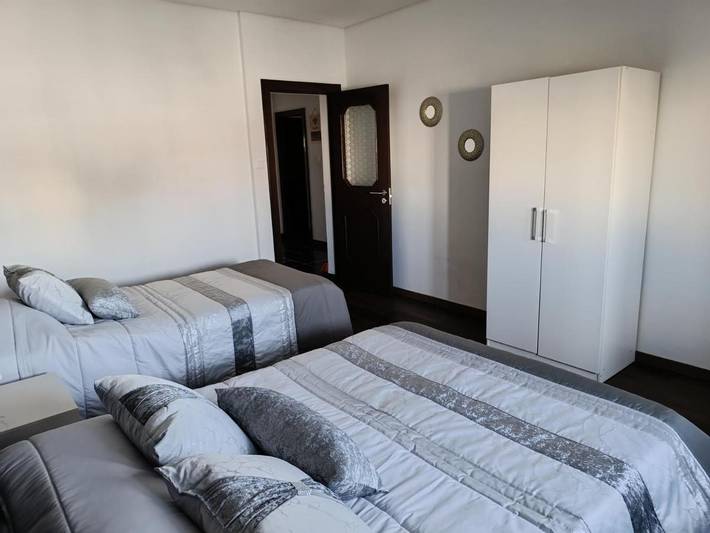 Gîte pour 6 personnes, avec balcon et vue, animaux acceptés dans Rio Tinto - 4