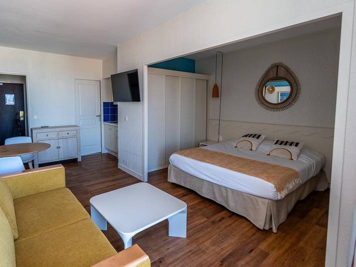 Studio entier, Hôtel & Résidence Le Grand Large - Studio 2 personnes - Studio 2 personnes in Biarritz, Région de Bayonne