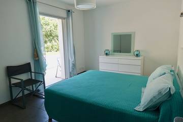 Villa pour 8 Personnes dans Sari-Solenzara, Arrondissement de Sartène, Photo 3