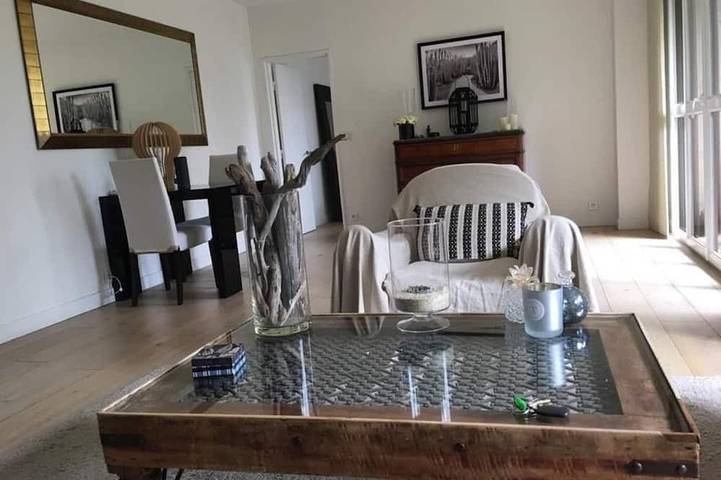 Location de vacances pour 6 personnes à Suresnes