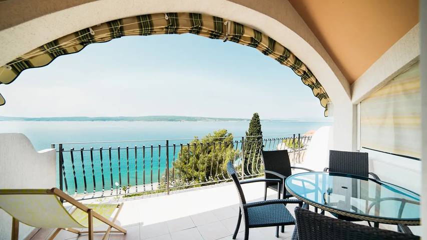 Ferienwohnung für 5 Personen, mit Terrasse in Selce