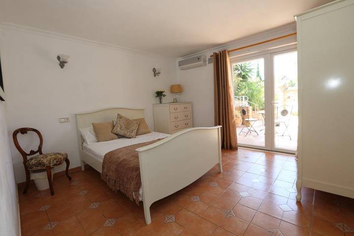 Chalet para 10 personas, con jardín y piscina en Provincia de Málaga - 3