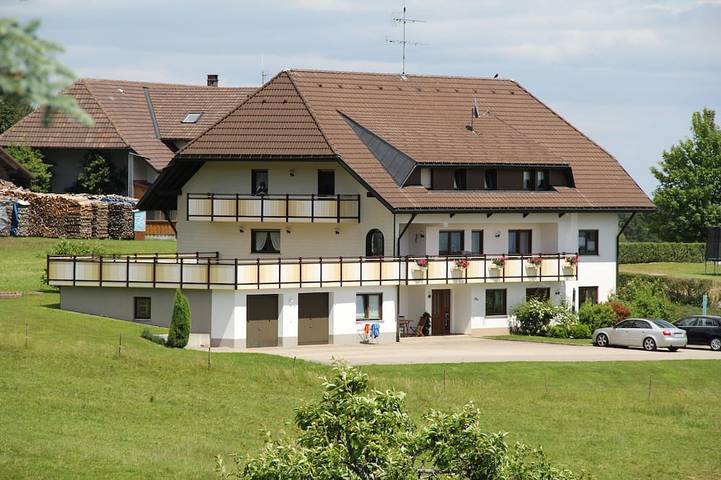 Ferienwohnung für 2 Personen, mit Garten in Görwihl