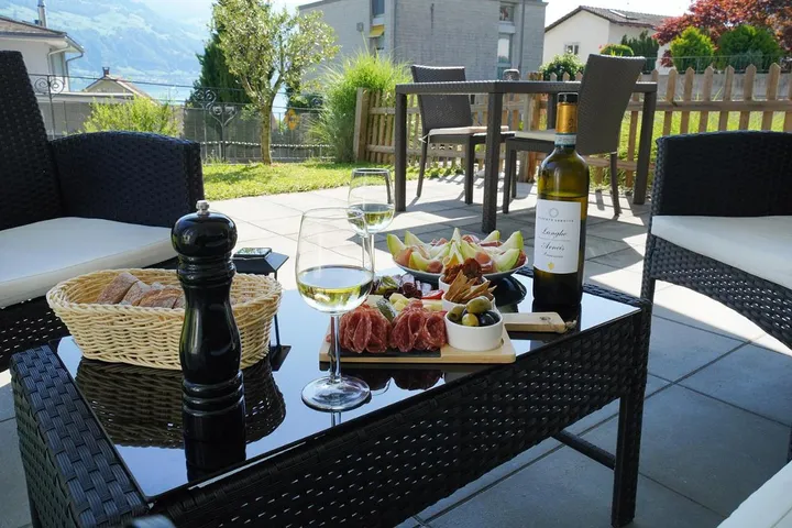 Apartamento de vacaciones para 2 personas, con vistas además de jardín y vistas al lago - 1