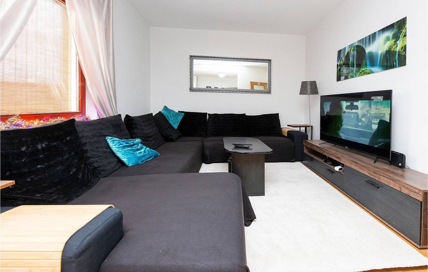 Reizende 2-Zimmer-Wohnung mit Pool in der Nähe des Flusses Veličanka in Pozega-Slawonien