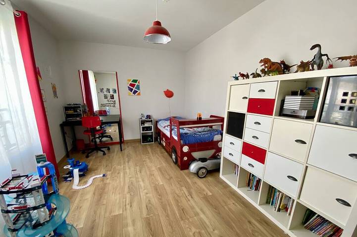 Location de vacances pour 12 personnes, avec jardin et terrasse à Mérignac - 4