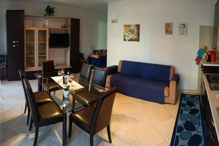 Appartamento per 4 persone, con balcone a Torino di Sangro