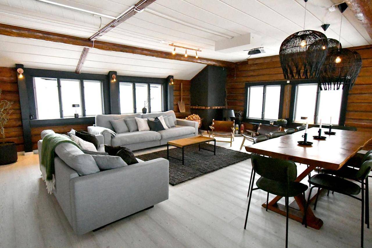 Superior Lodge with Mountain View (17 Adults) in Funäsfjällen