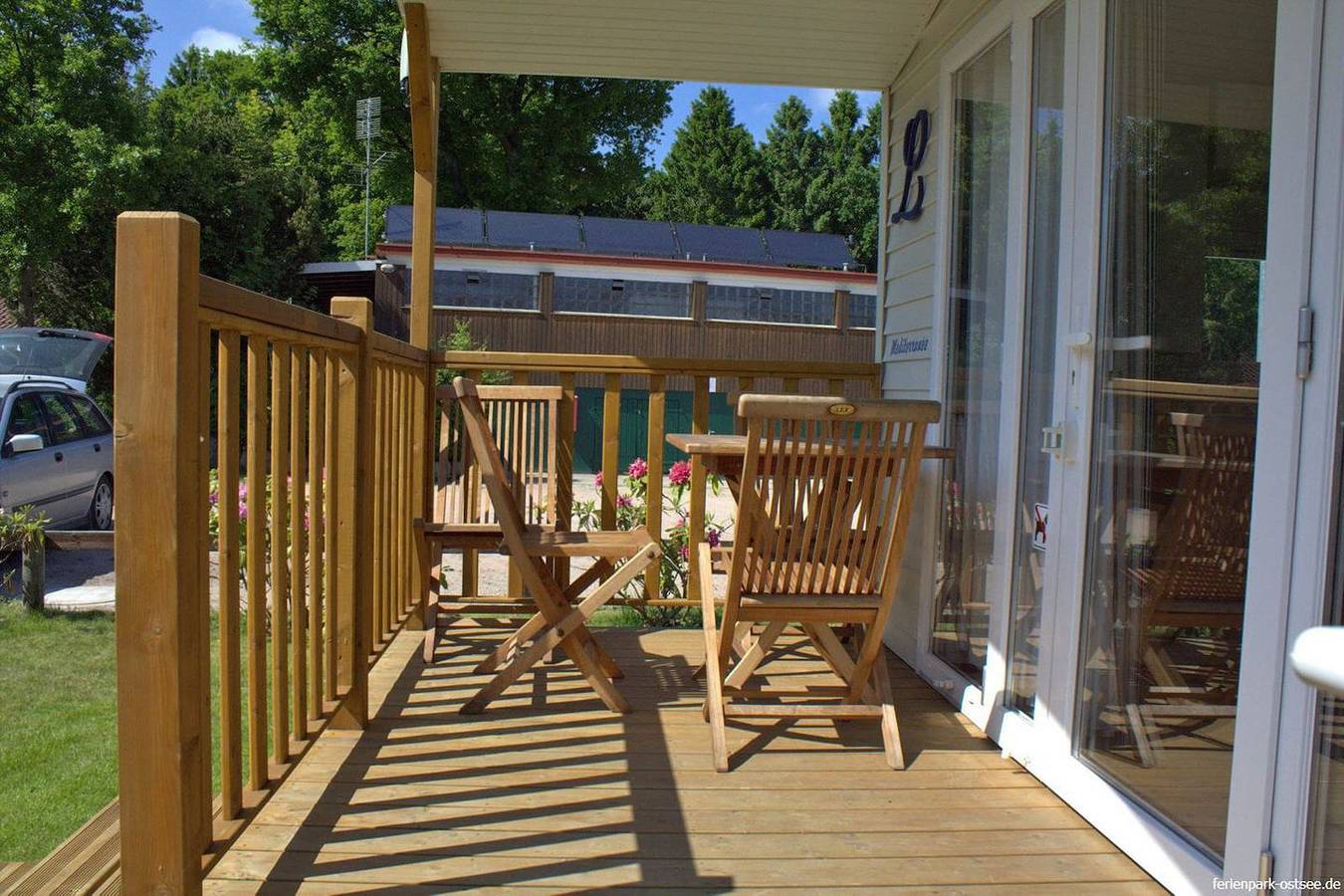 Mobilheim Méditerranée mit Terrasse für 4 Personen im Ferienpark Am Waldrand in Südstrand Pelzerhaken, Ostholstein