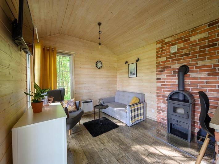 Komfortables Ferienhaus Nr. 3B mit Kamin in Darłowo, Powiat Sławieński