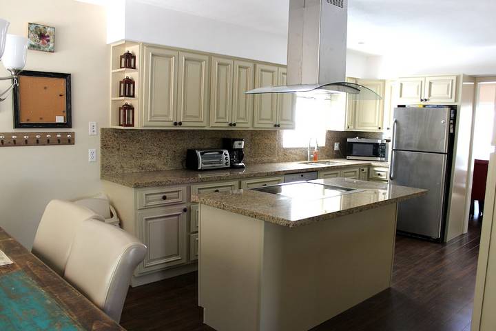 Vacation house for 8 people, with yard and pool in Siesta Key