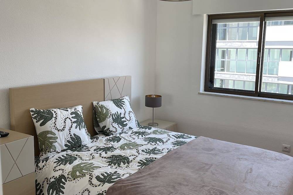 Ganze Wohnung, Wohnung im 6. Stock mit Meerblick und Balkon \"außergewöhnliche 360 ° -Ansicht\" in Praia da Rocha, Portimão