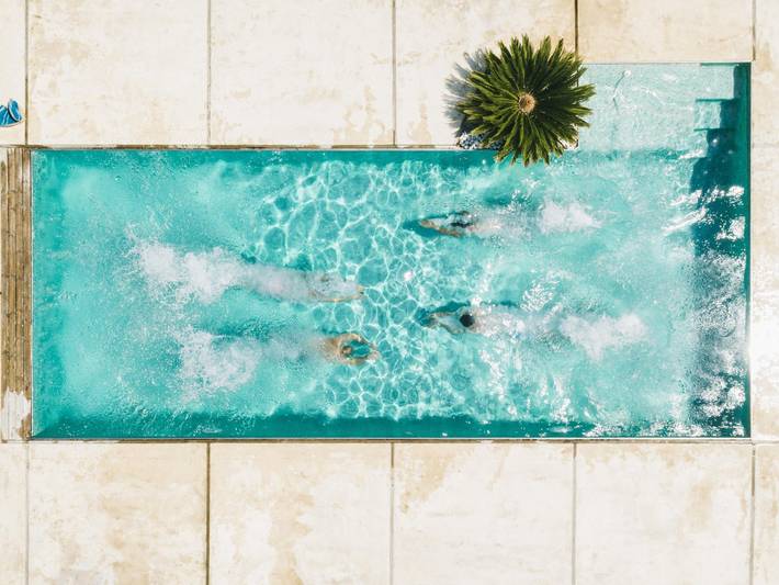 Casa de huéspedes para 22 personas, con terraza además de jardín y jacuzzi en Provincia de Gerona - 2