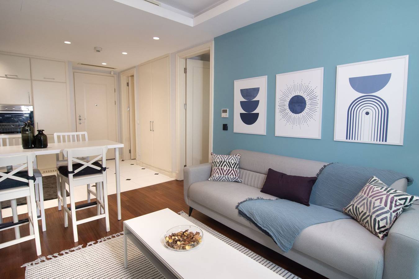 Ganze Wohnung, Ferienwohnung für 3 Personen mit Pool in Beyoğlu, Istanbul