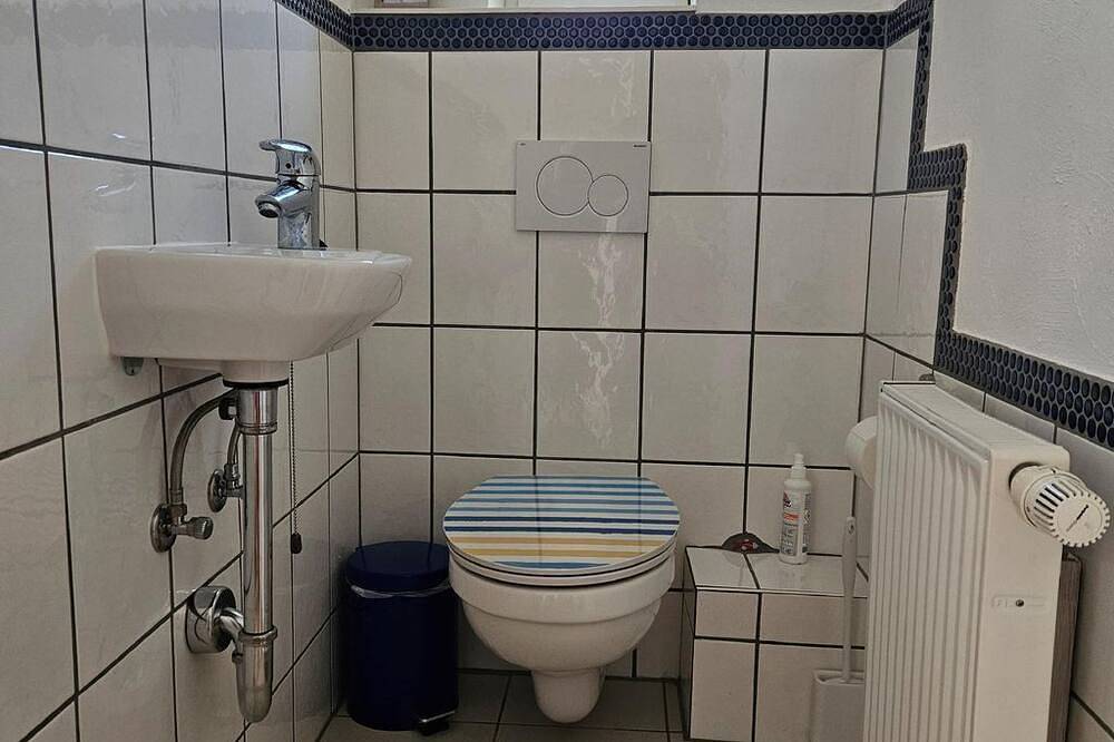 Ganze Wohnung, Ferienwohnung Wartturmblick - Gemütliche Ferienwohnung mit Terrasse in Nierstein, Landkreis Mainz-Bingen