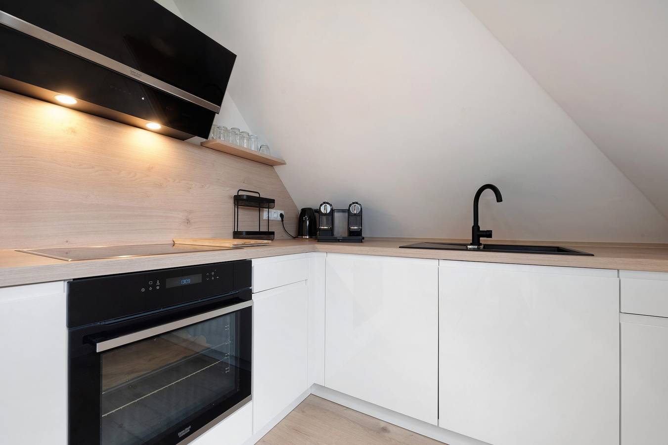 Ganze Wohnung, Ferienwohnung "Casa Caso - 5" mit Gemeinschaftsterrassen und Wlan in Achim, Landkreis Verden