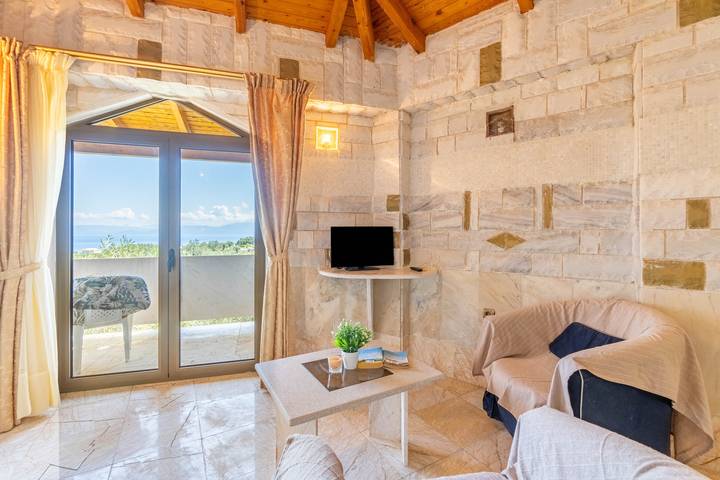 Bungalow für 2 Personen, mit Balkon und Garten in Griechenland - 3