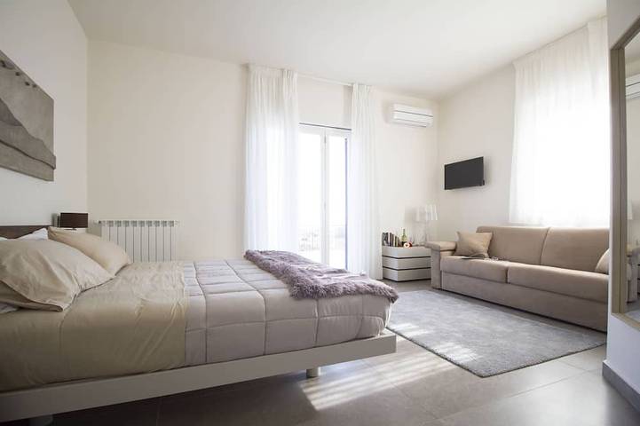 Casa de Sara - Villa con 4 dormitorios y piscina privada in Viagrande, Etna