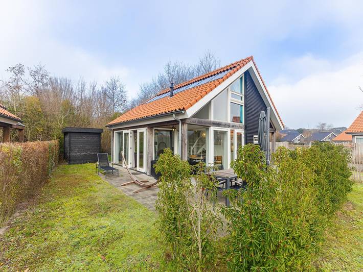 Ferienhaus für 6 Personen, mit Terrasse und Garten
