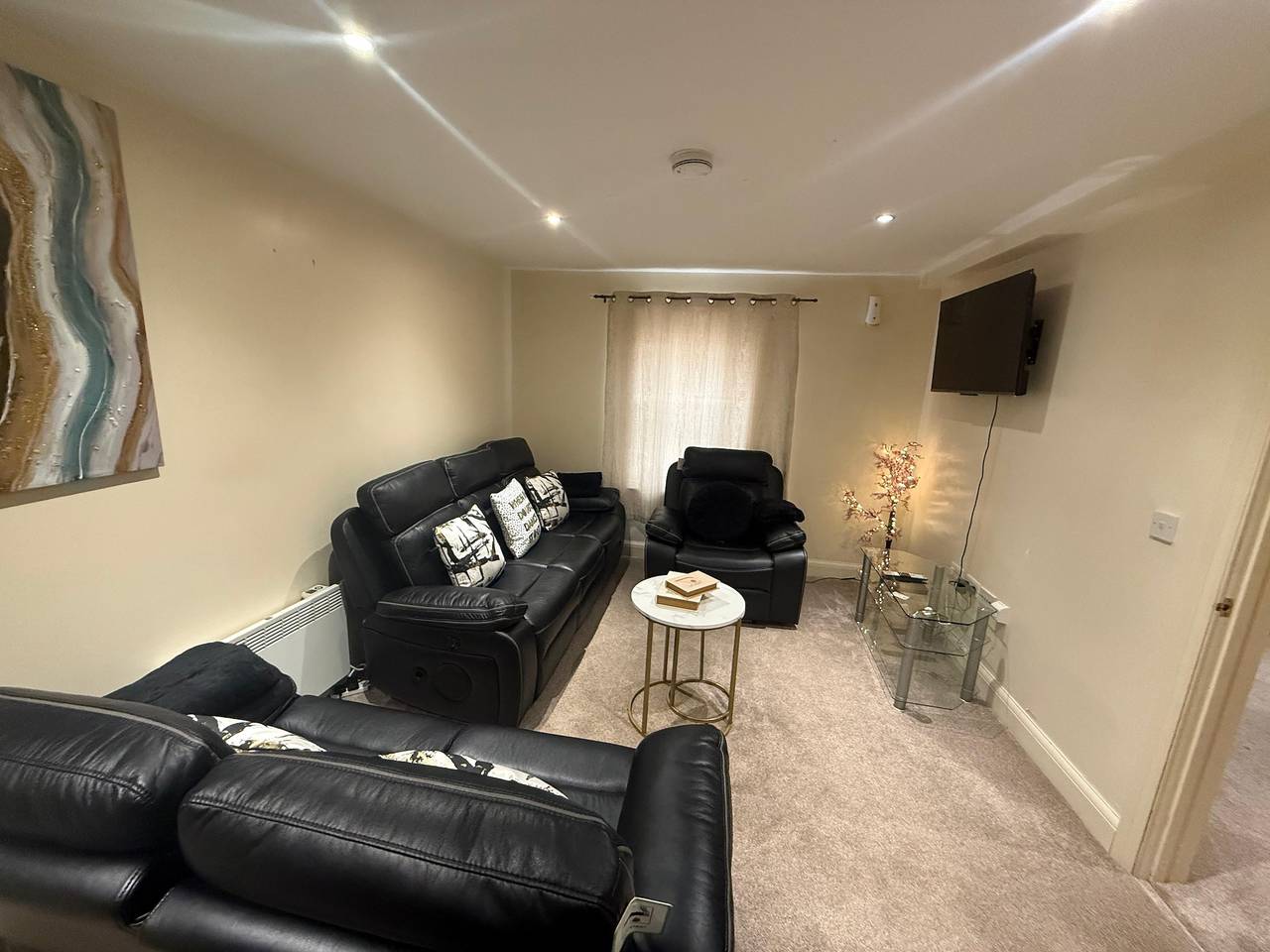 Ganze Ferienwohnung, Two Bed Apartment Fullyfurnished - Parking - Wifi in Colchester, Essex