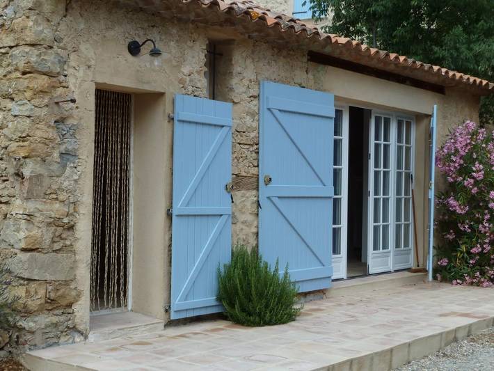 Casa vacanze 'Cabanon de Nestuby' con terrazza privata e giardino privato in Cotignac, Brignoles e dintorni