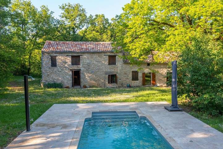 Maison de vacances pour 10 personnes, avec jardin et piscine