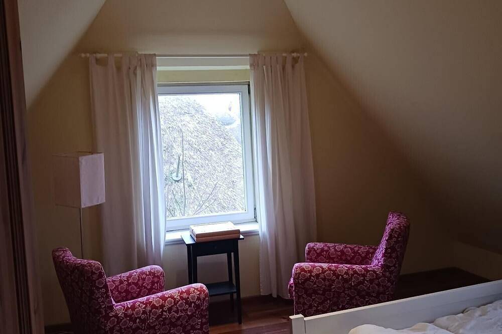 Ganze Wohnung, Haus bei der Kirche Nordwohnung in Oland, Langeneß