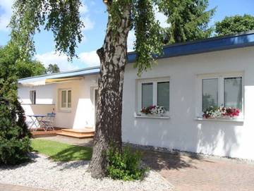 Ferienwohnung für 3 Personen, mit Garten und Terrasse, kinderfreundlich in Lubmin