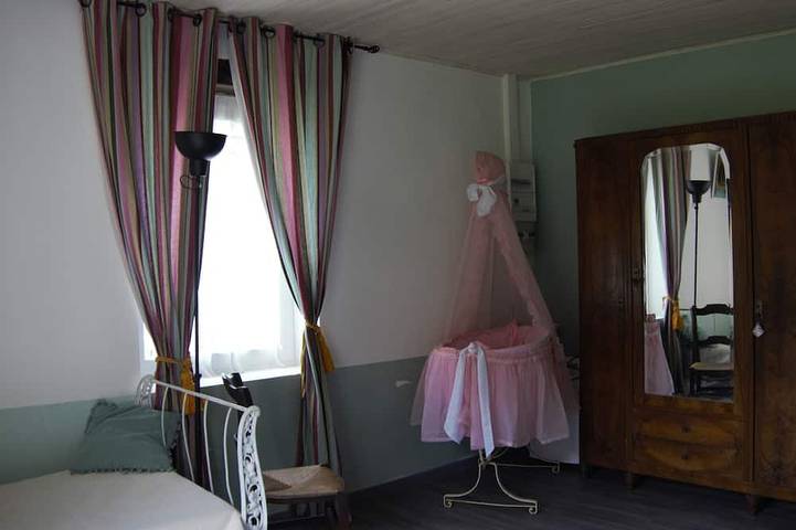 Location de vacances pour 5 personnes, avec terrasse et jardin à Saubion - 4