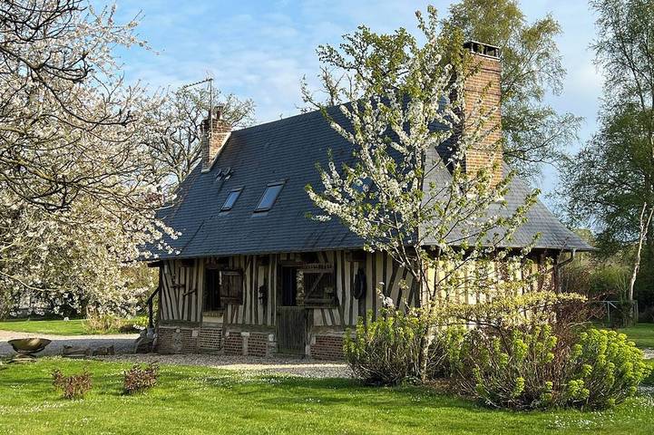 Location de vacances pour 5 personnes, avec jardin et terrasse à Flancourt-Catelon