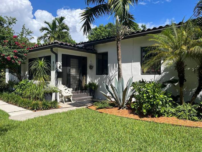 Maison d’hôte pour 2 personnes, avec jardin à North Miami