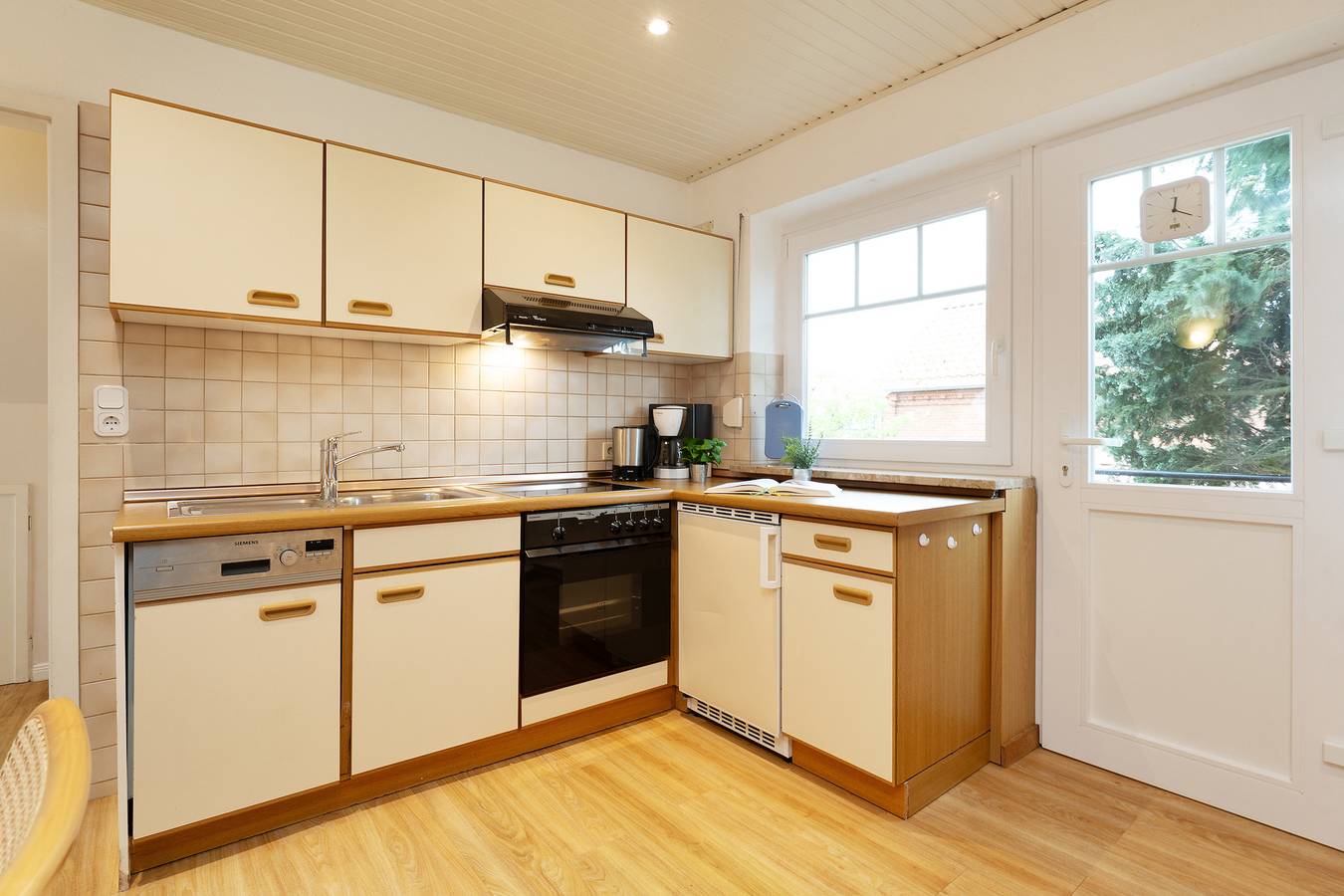 Ganze Ferienwohnung, Schwalbennest in Westfehmarn, Lemkenhafen