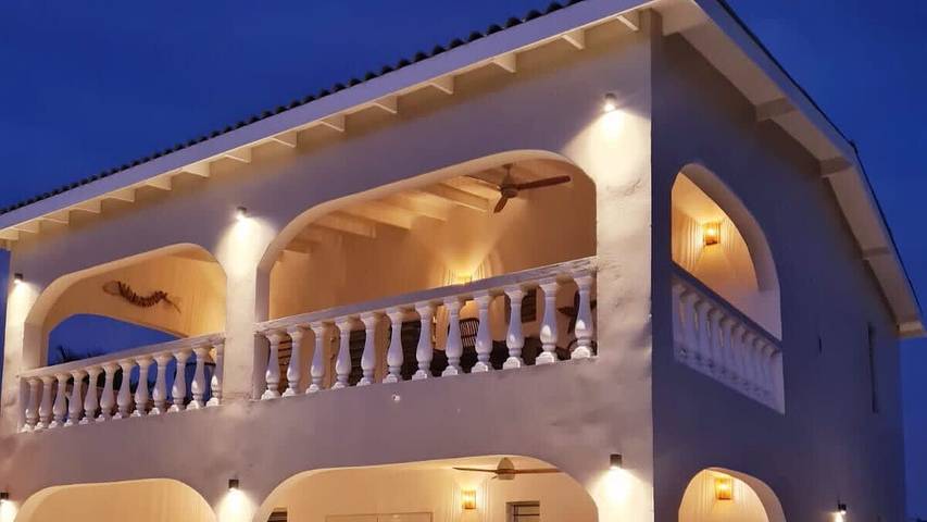 Last minute apartment voor 4 personen, met zwembad en tuin op Bonaire