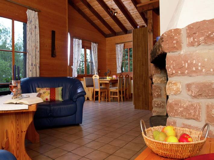 Chalet für 6 Personen, mit Garten und Balkon, kinderfreundlich in der Eifel - 3