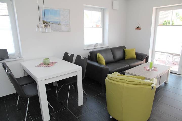 Ferienwohnung für 4 Personen, mit Terrasse und Garten, mit Haustier in Greetsiel - 2